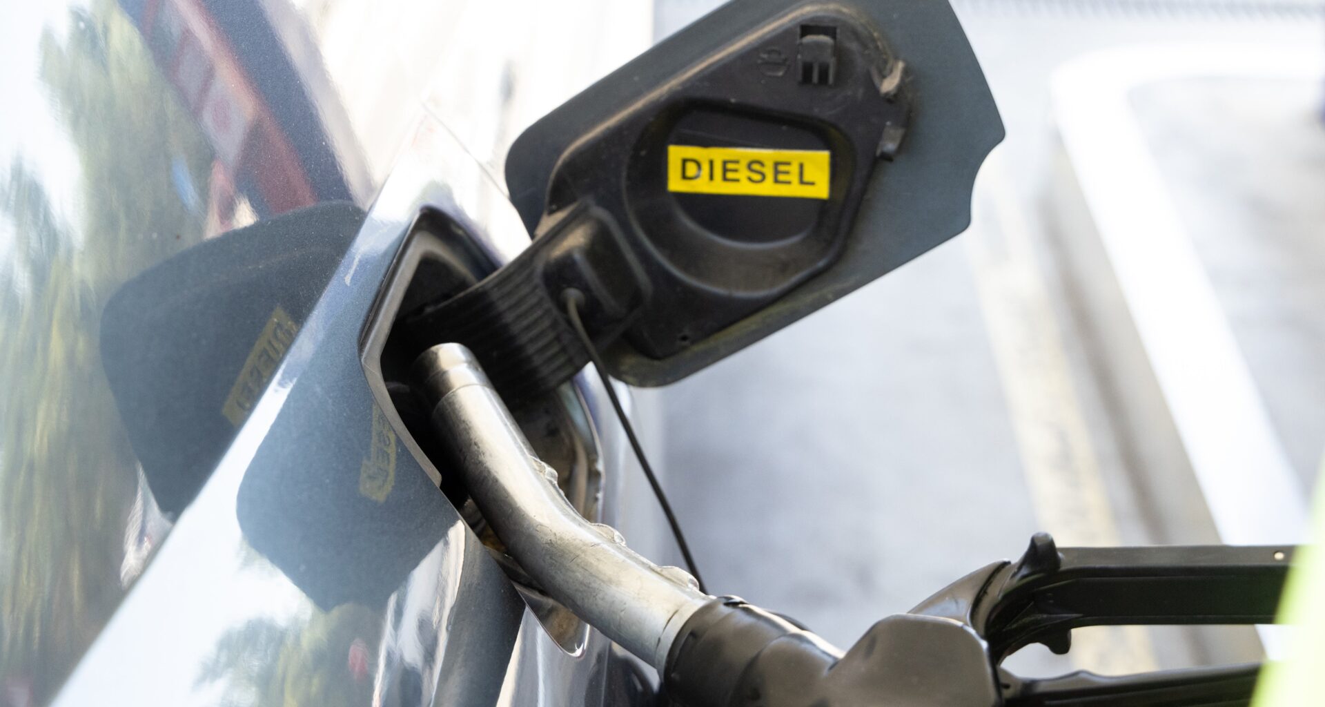 La fecha en la que subirá el diésel y la gasolina hasta 45 céntimos