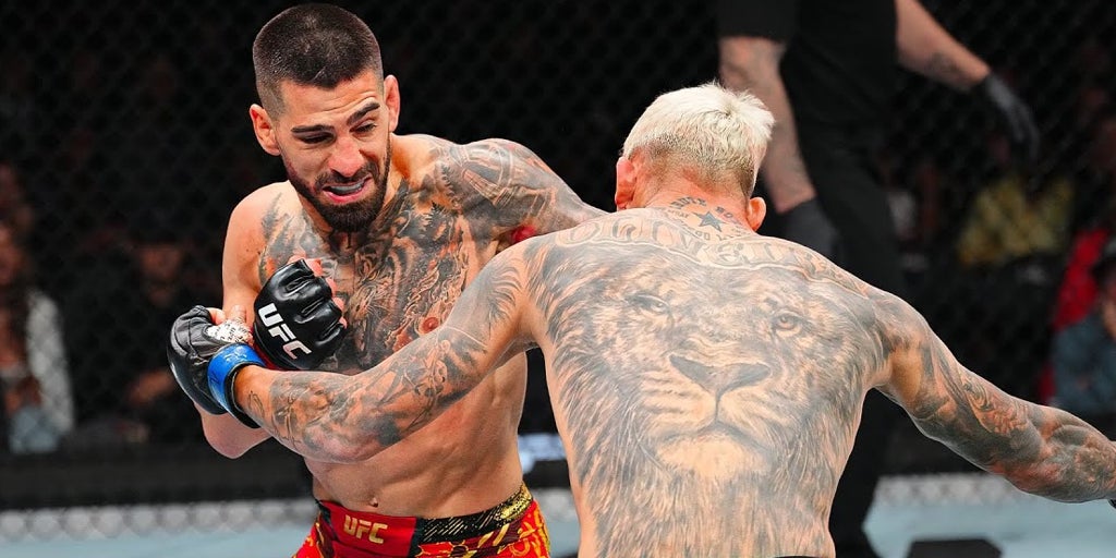 «El rey está llegando... Nadie está a salvo. ¡La toma de poder continúa!»