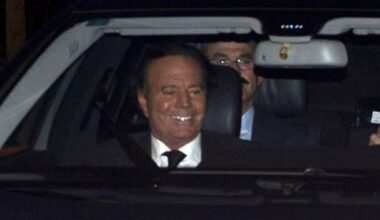 Julio Iglesias comparte un gesto familiar inédito de su 82º cumpleaños