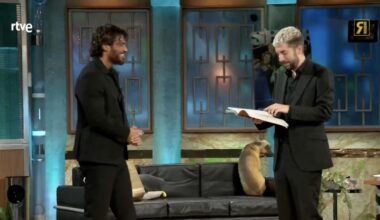 Muchos ven en este rótulo de 'La Revuelta' de Broncano una 'hostia' a Juan del Val por ganar el Planeta