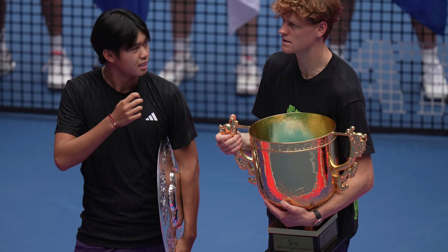 Sinner gana el Abierto de China en sets corridos ante Tien antes del Masters de Shanghái