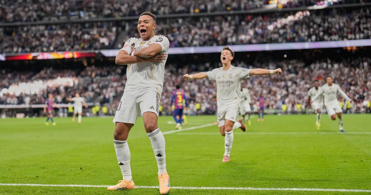 Real Madrid gana el primer Clásico de la temporada con goles de Mbappé y Bellingham