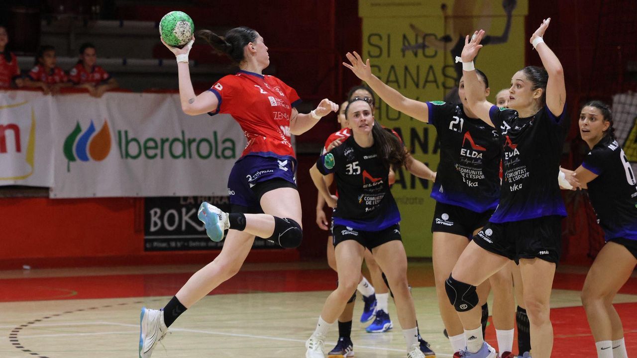 Paulina Buforn impulsa al Porriño a un nuevo triunfo ante el Elda - La Voz de Galicia