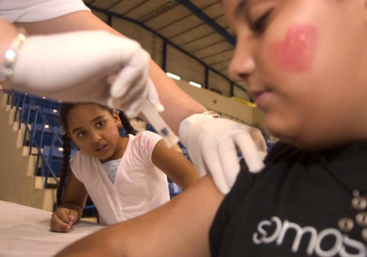 El brote de sarampión ya suma ocho afectados en Tenerife y La Palma