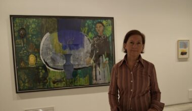 Concha Ybarra inunda de color el espacio Santa Clara