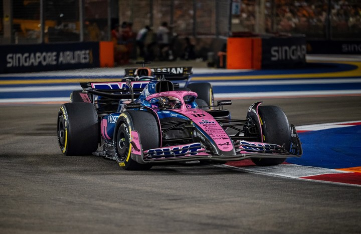 Gasly en acción durante el GP de Singapur. (Foto: EFE/EPA/TOM WHITE)