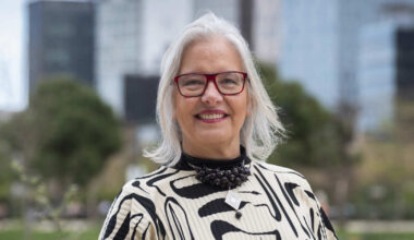 "La ciudad está construida para hombres de mediana edad, 1.80 m, buen sueldo y coche, y eso es solo una parte pequeña de la población"