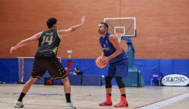 Balón al aire en el Grupo B – Zona de Básquet