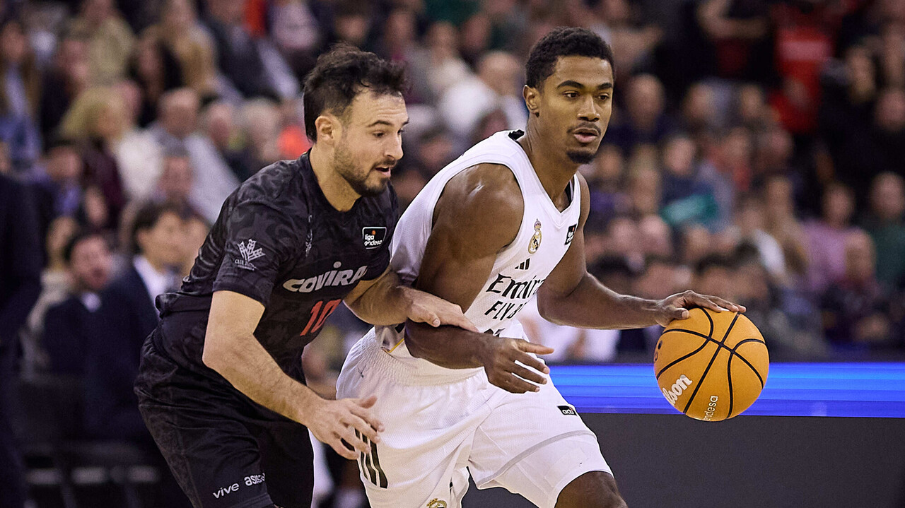 Theo Maledon, Jugador de la J8