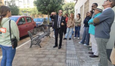 El arquitecto Enrique Nieto “revive” en la primera ruta del Seminario de Patrimonio de Melilla