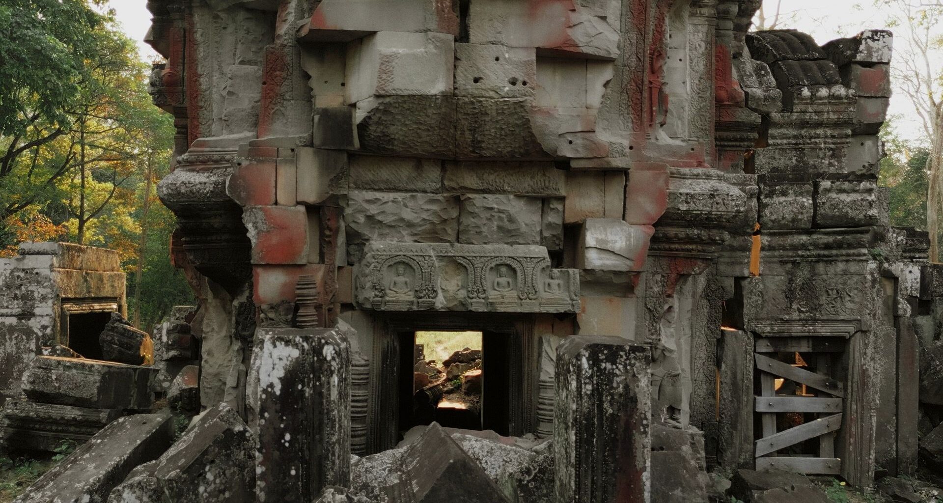 Obras de arte manchadas de sangre llenan hoy nuestros museos