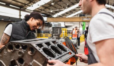 La producción de vehículos cae un 5,4% en España