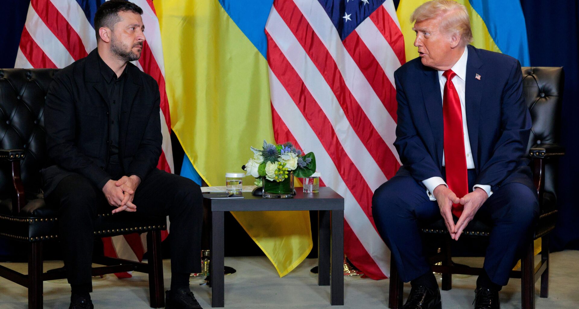 Zelenski recibe oficialmente el nuevo plan de paz de Trump, que reduce territorio a Ucrania