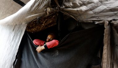 El frío y la lluvia congelan la esperanza de la población en Gaza