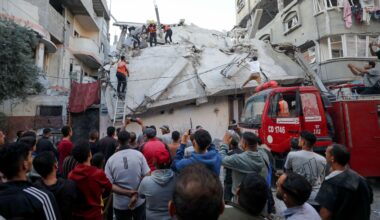 Al menos 22 muertos en una oleada de bombardeos israelíes en Gaza