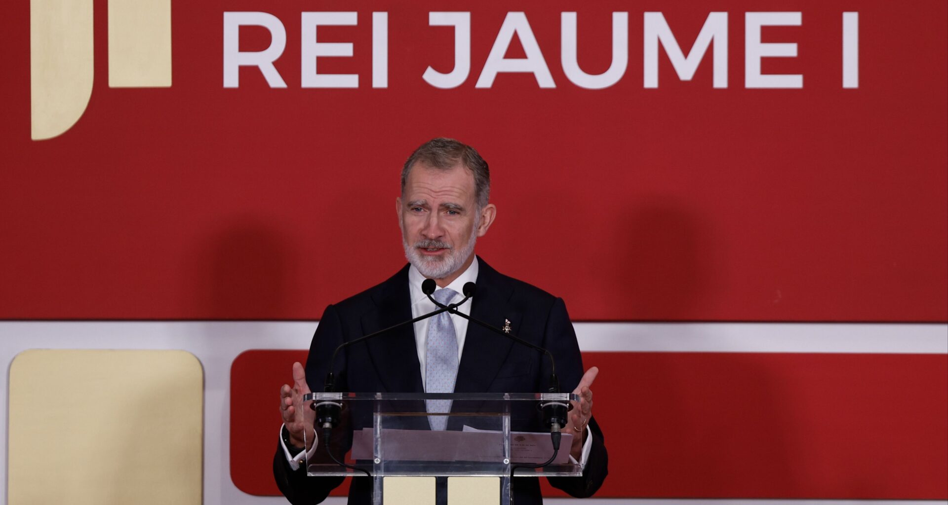 El rey Felipe IV recuerda en Valencia a las víctimas de la dana