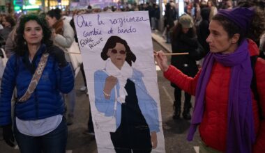 El 25N reúne a varias generaciones contra la violencia machista