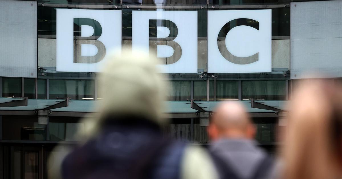 Trump amenaza a la BBC con una demanda por difamación de 1.000 millones de dólares