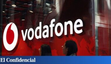 Telefónica y Vodafone cierran la venta de un 30% de su red de fibra a AXA