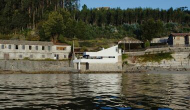El documental "A Roiba, un refuxio en Beluso" de Jaime Olmedo