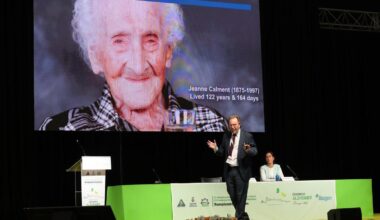 Pedro Abizanda, en el salón de actos del Recinto Ferial de Ibiza, durante su charla.