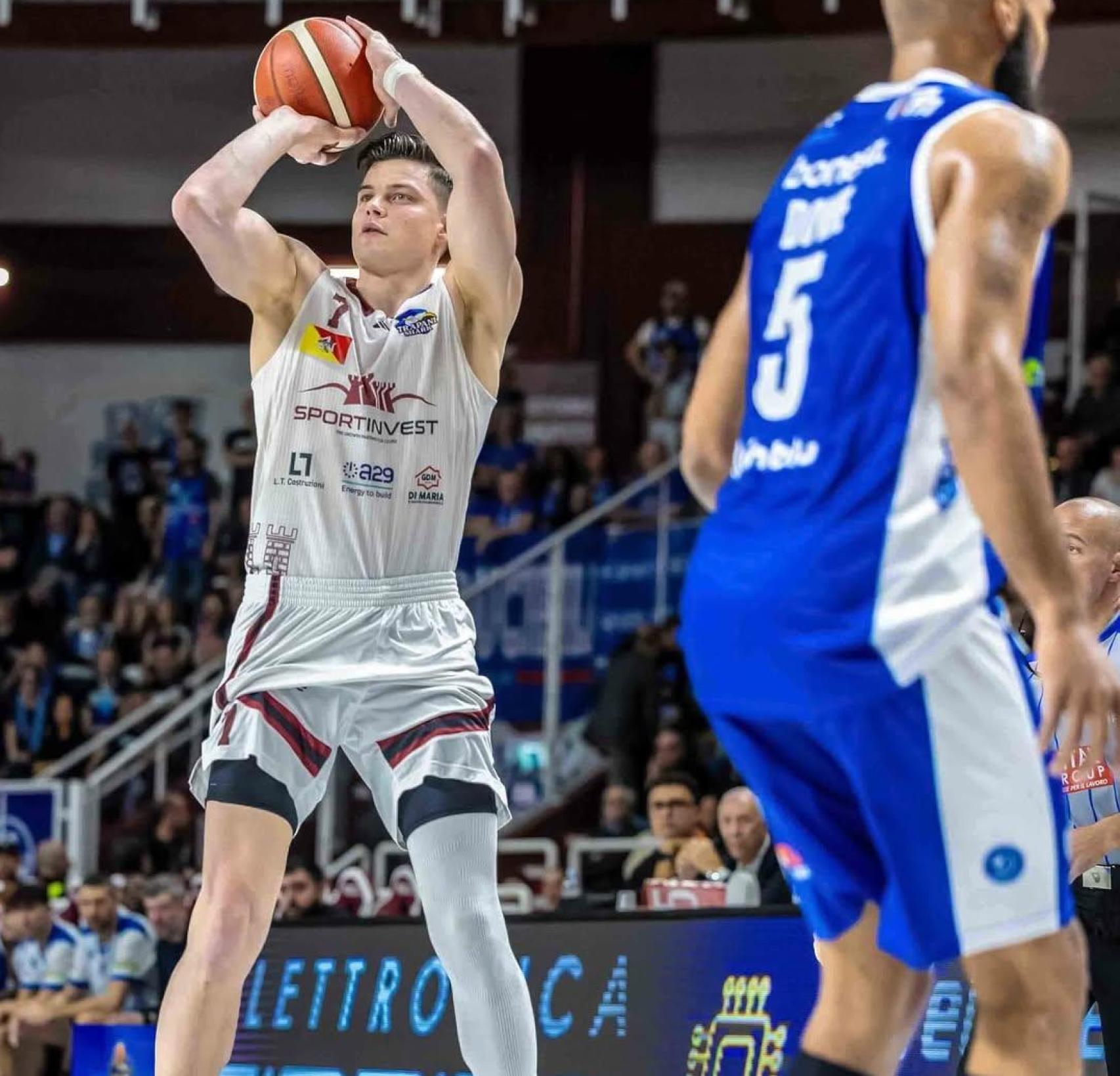 Amar Alibegovic, jugador del Trapani Shark