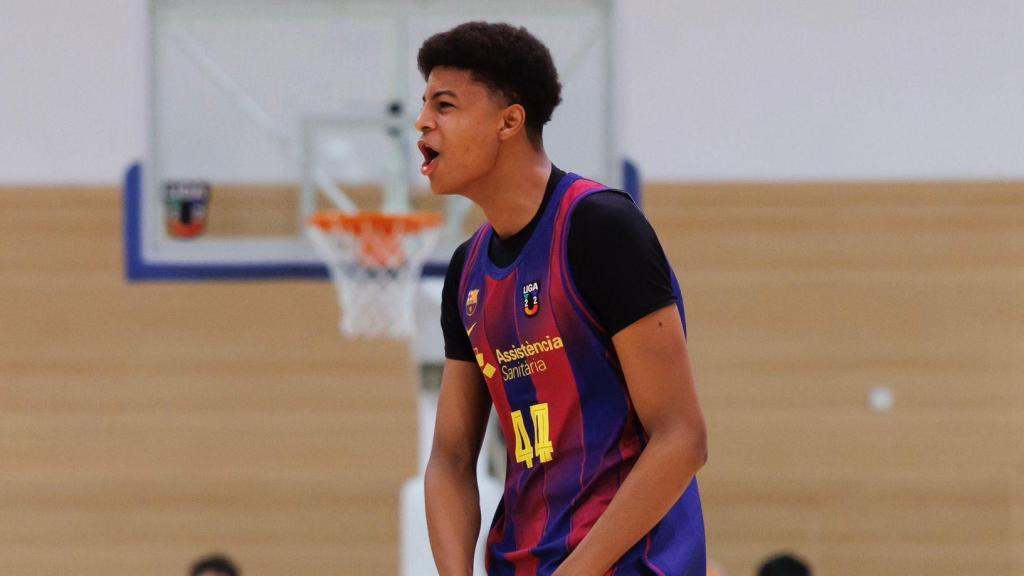 Joaquim Boumtje en el clásico de la Liga U22