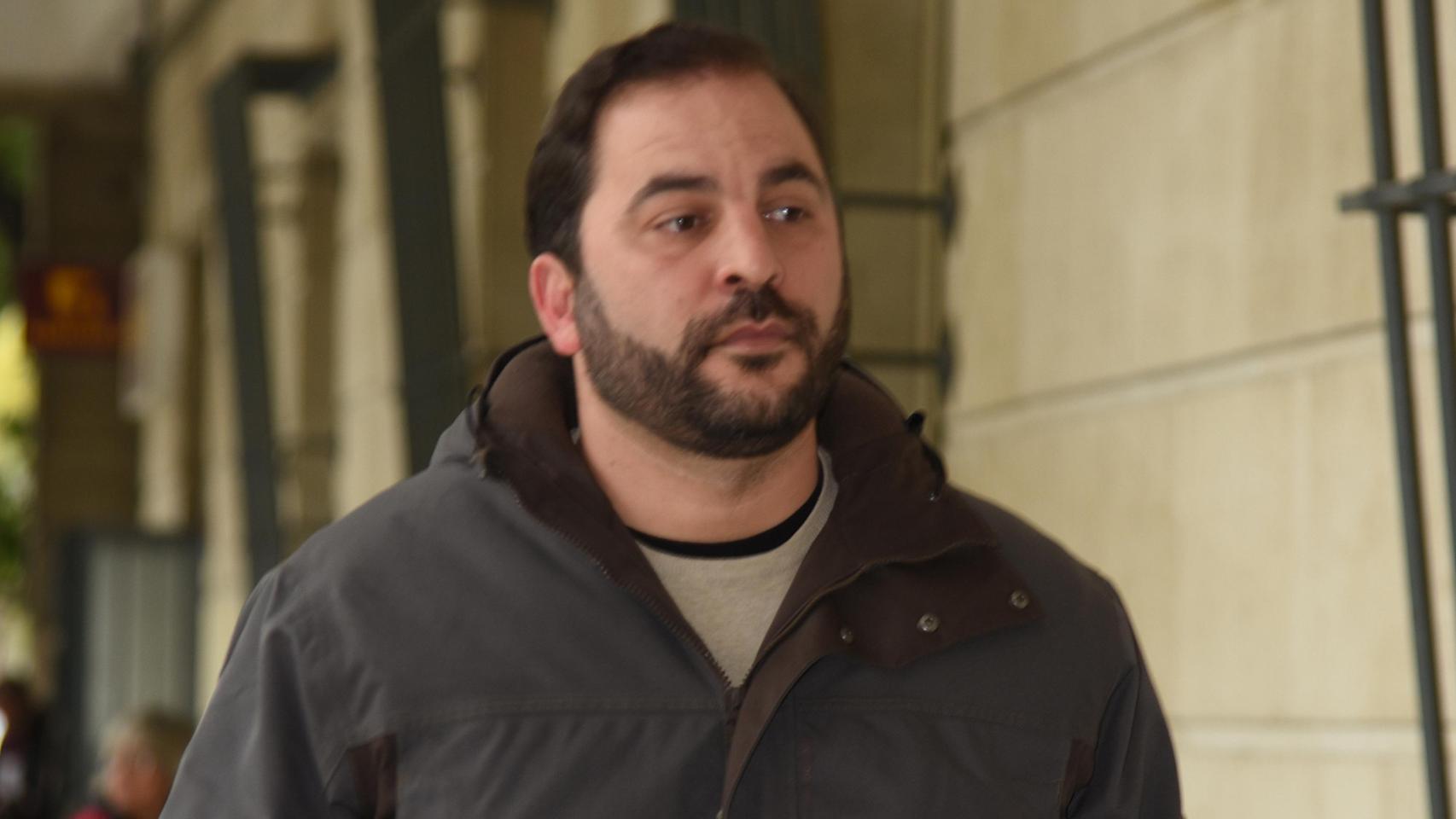 se enfrenta a juicio por el asalto a la casa de María del Monte y a una fianza de 639.000 euros