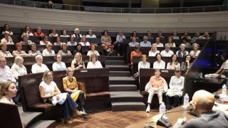 Una actividad en el Paraninfo de la Universidad de Zaragoza.