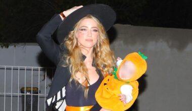 su paseo por El Viso disfrazada con sus tres hijos