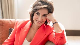 De pequeña quería ser médica, luego empezó Derecho y acabó estudiando Periodismo.