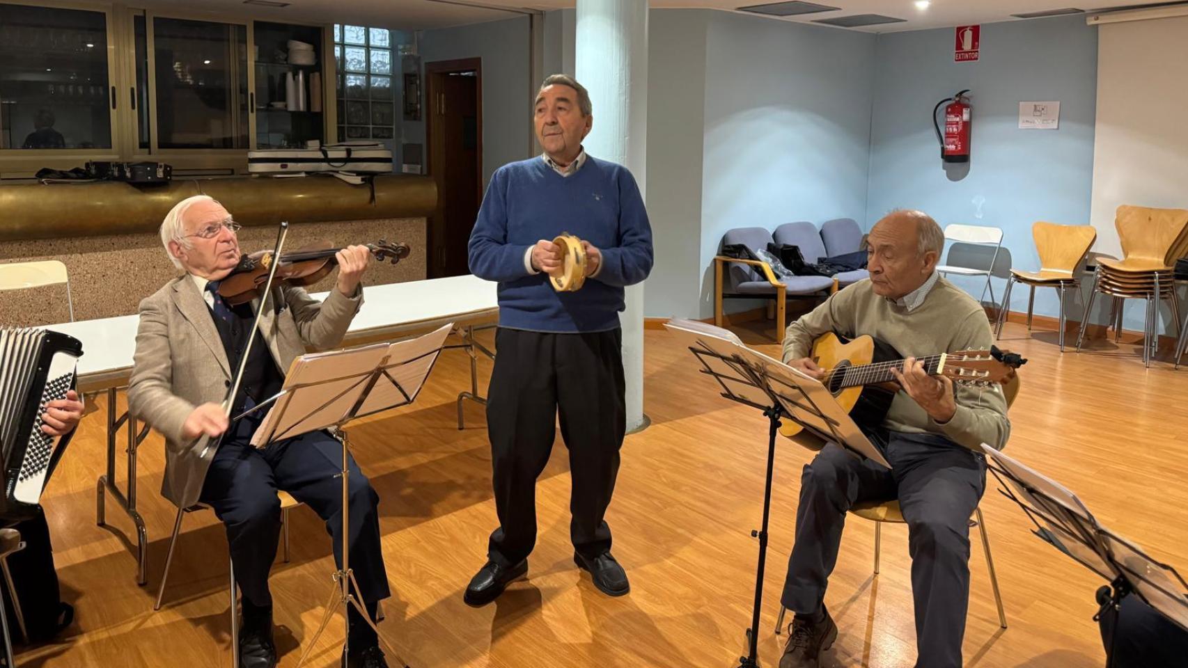 "En una ronda ganamos 160.000 pesetas de las de entonces"