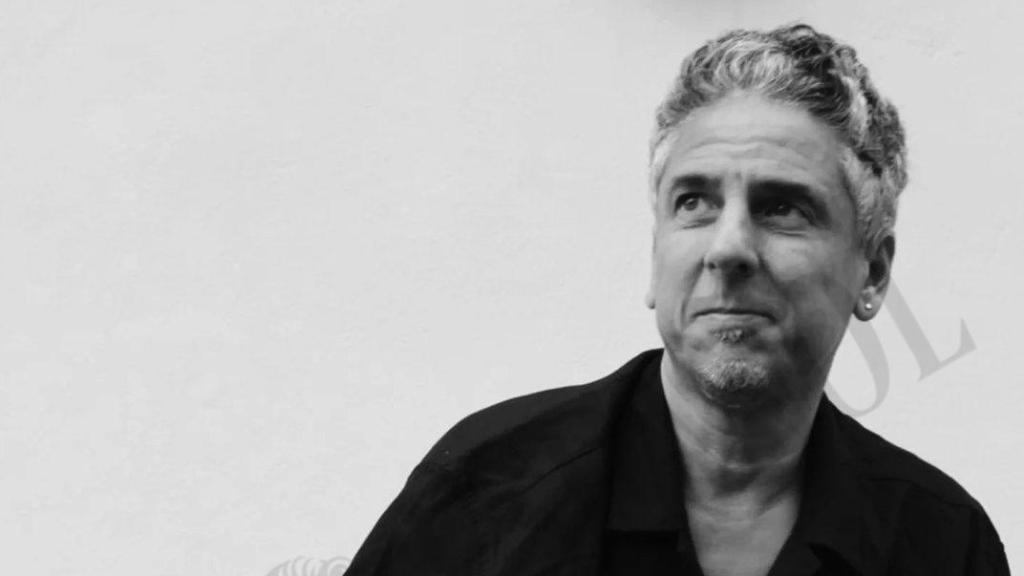 Martiño Ramos Soto, también conocido en los círculos de izquierda como 'Martinho o Minho', en una imagen reciente utilizada para mostrarse como fotógrafo en Cuba.