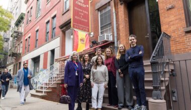 El talento coruñés afincado en Nueva York, reunido en una cafetería llamada Riazor