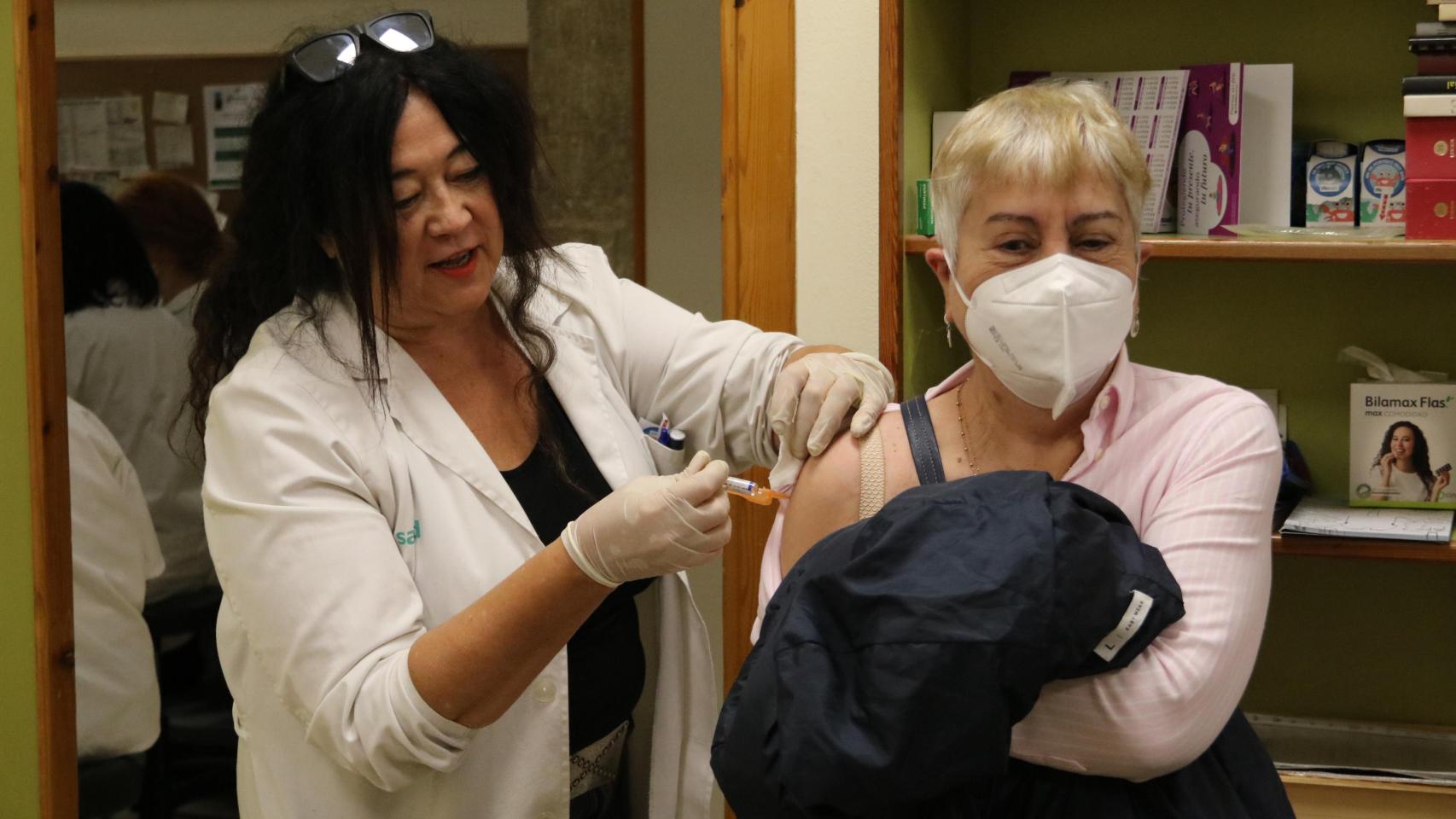 "Vivo con una persona mayor y es seguridad para los dos"