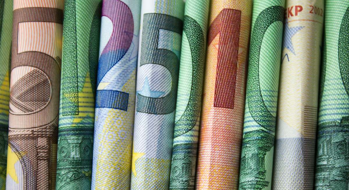 El interés de las Letras a 12 meses pierde el 2% en la última subasta del Tesoro