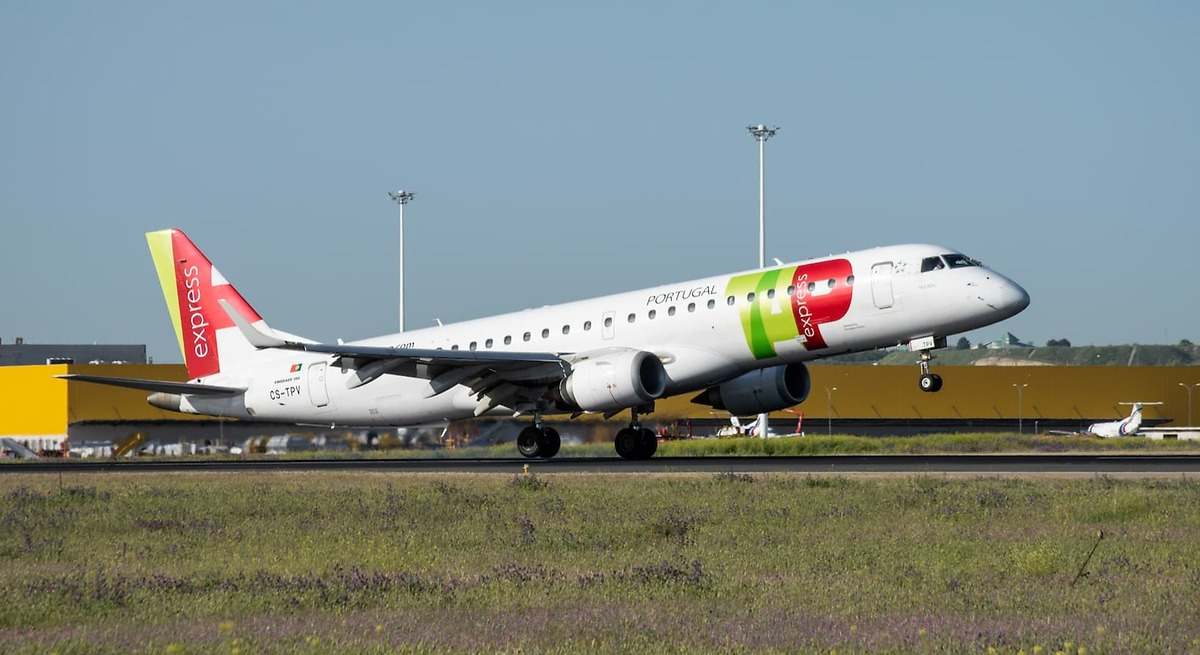 Los plazos de la guerra por TAP, la aerolínea ansiada por los gigantes IAG, Lufthansa y Air France-KLM