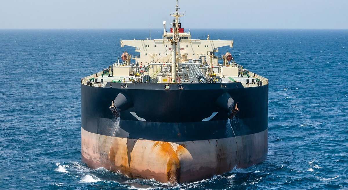 se desatan los 'juegos del hambre' por los buques petroleros y las tarifas alcanzan máximos de cinco años