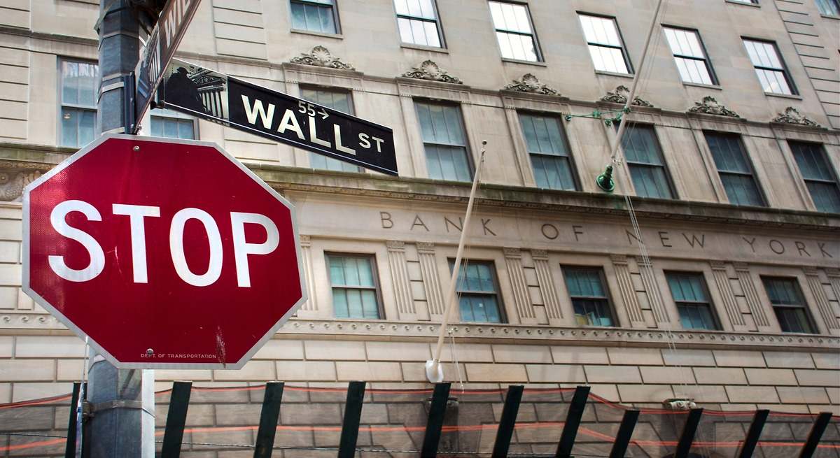 Fuga récord de dinero español en los fondos de bolsa americana: la mayor del siglo