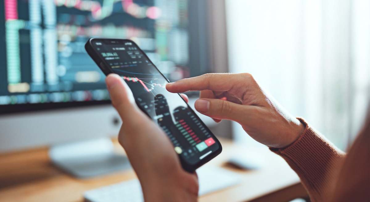 no vendan acciones todavía, los expertos recomiendan tener un 80% de renta variable en cartera