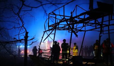 Al menos 5 muertos en un ataque ruso con una bomba planeadora en el sur de Ucrania