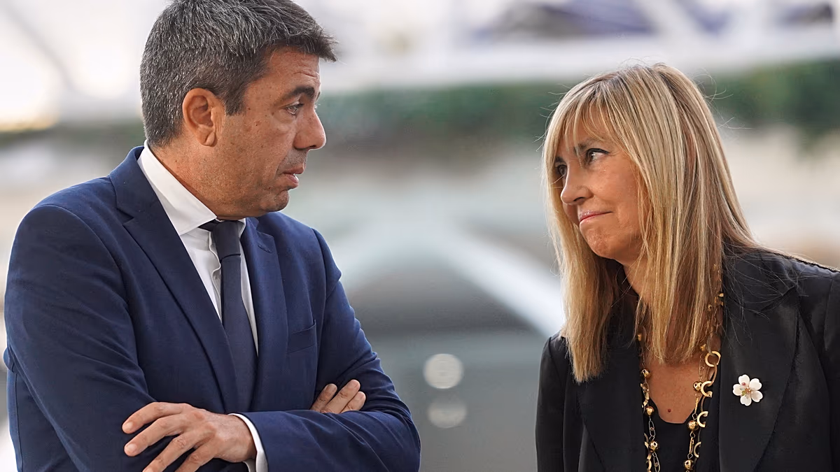 "No tenía responsabilidad operativa": Mazón carga contra el Gobierno en la comisión de la DANA