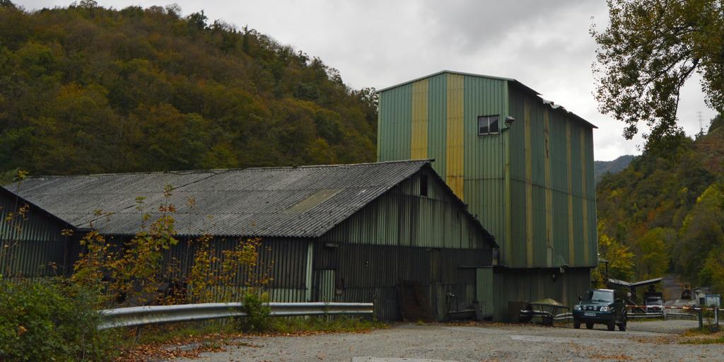 Al menos dos muertos por un derrumbe en una mina en el concejo asturiano de Cangas del Narcea