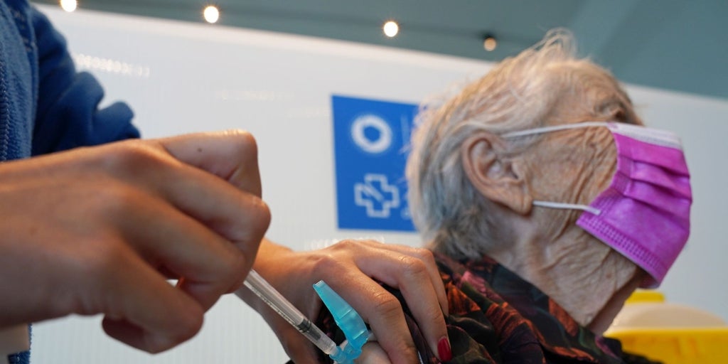 La ola de gripe llegará a Galicia antes de lo previsto, un «arranque inusual»