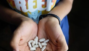 El consumo de lorazepam de Victoria Ratliff en la serie 'The White Lotus' incrementó las búsquedas en Google de este ansiolítico