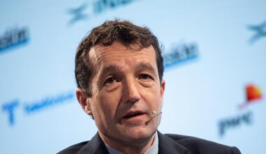 Luz verde de los accionistas de Indra a la compra de Hispasat y a la renovación del consejo de administración