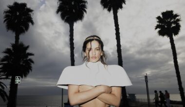 Rosalía publica durante unos minutos 'Reliquia', el segundo tema de su nuevo disco