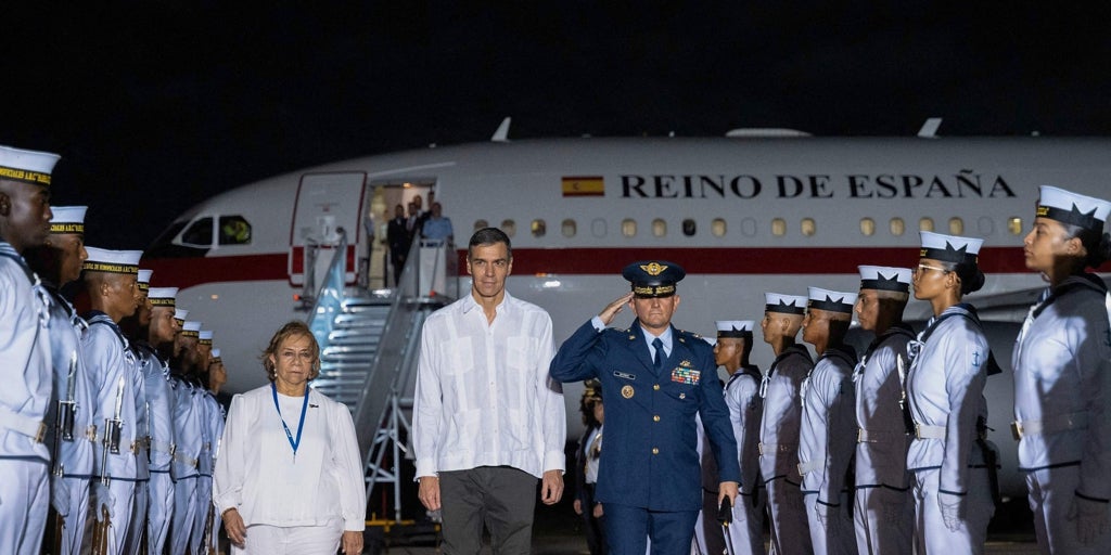 Sánchez se alinea con Petro y Lula frente a Trump en una cumbre Celac-UE con notables ausencias