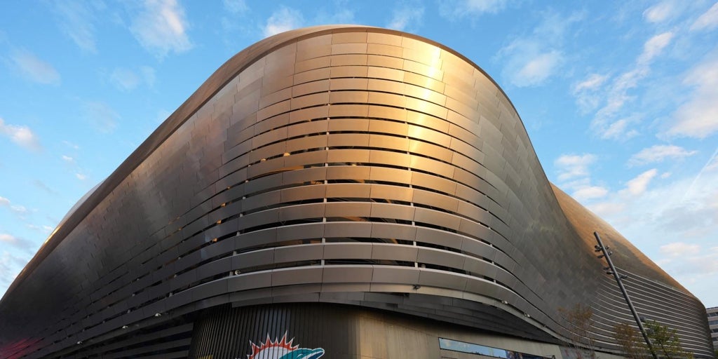 La NFL pone a prueba el escudo acústico del Bernabéu contra el ruido