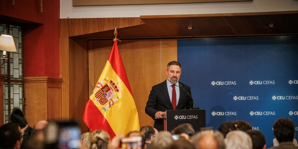 Vox registra una proposición de ley en el Senado para suprimir el arraigo de la Ley de Extranjería